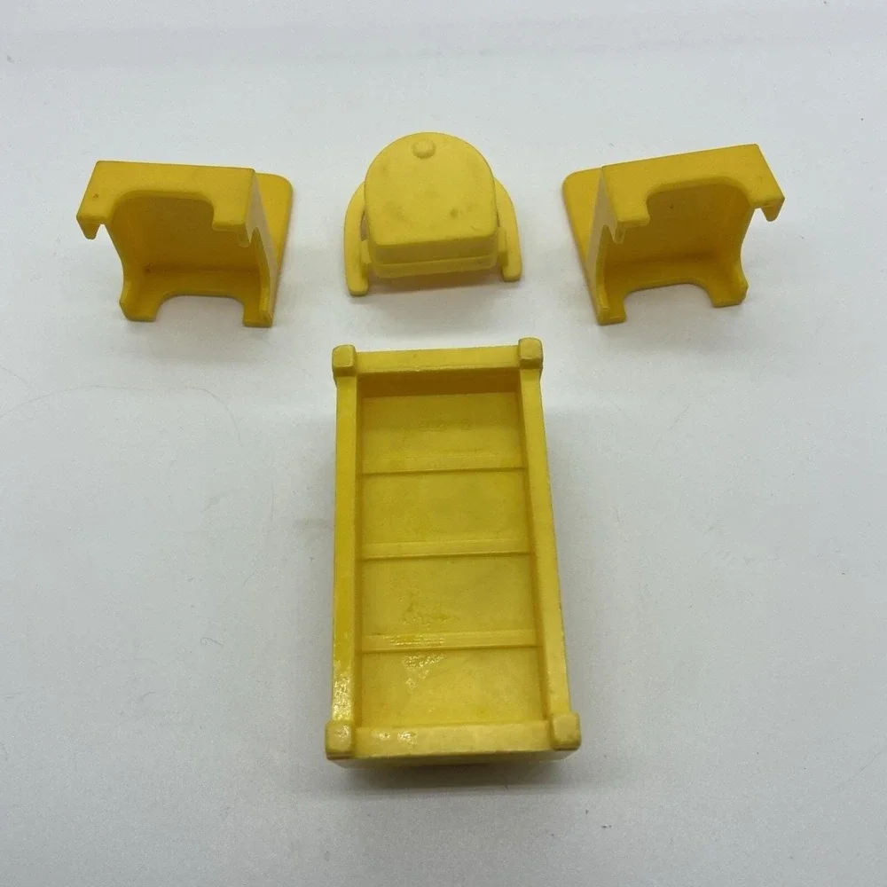 Vintage Fisher Price Little People Yellow Furniture Set Bed Chairs‎ 4pc Lot